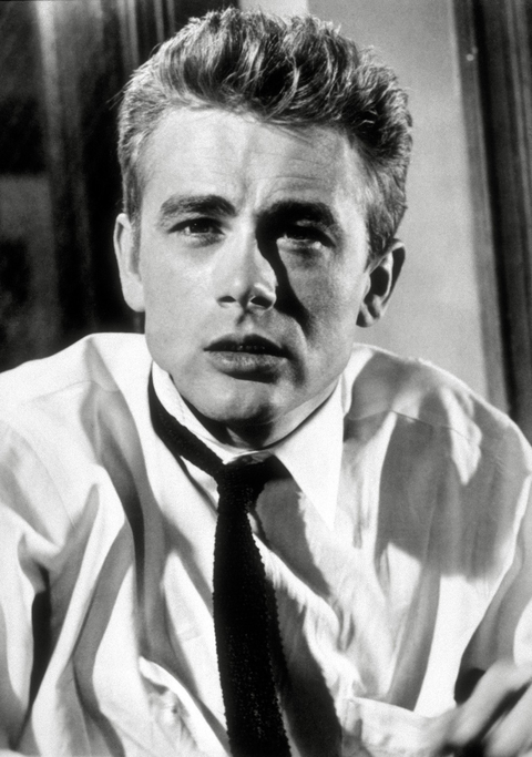Cố diễn viên James Dean qua đời gần 70 năm, vẫn là người đàn ông quyến rũ nhất mọi thời đại - Ảnh 2. James Dean qua đời 70 năm vẫn là người đàn ông quyến rũ nhất, hoàng tử Harry vượt mặt Beckham - Ảnh 2.