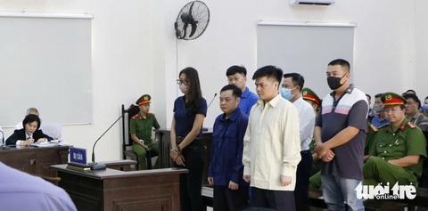 Cựu nữ công an kêu oan vụ cháy karaoke An Phú bị đề nghị mức án cao nhất - Ảnh 1. Nữ công an kêu oan vụ cháy karaoke An Phú bị đề nghị mức án cao nhất - Ảnh 1.