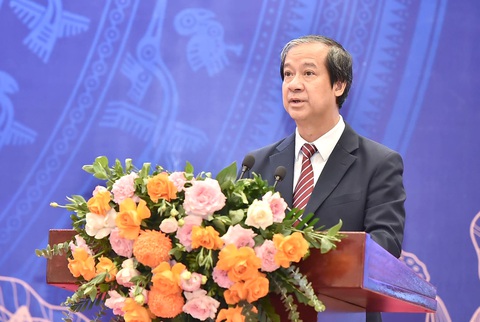 Cần ráo riết thực hiện mục tiêu trường ra trường, lớp ra lớp - Ảnh 1. Cần ráo riết thực hiện mục tiêu trường ra trường, lớp ra lớp - Ảnh 1.