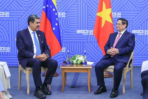 Thủ tướng tiếp Tổng thống Venezuela và các bộ trưởng Cuba, Malaysia - Ảnh 1. Venezuela, Malaysia muốn học hỏi kinh nghiệm Việt Nam - Ảnh 1.