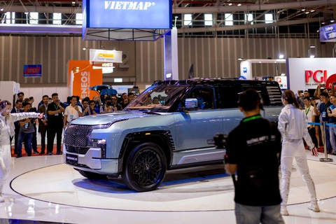 Những ô tô ‘nhất’ tại VMS 2024: Xe mạnh nhất, yếu nhất, đắt nhất, rẻ nhất và…- Ảnh 7. Những xe 'nhất' tại Vietnam Motor Show 2024: Đắt nhất, mạnh nhất, lạ nhất... - Ảnh 7.