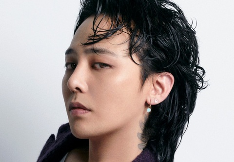 Jin BTS sẽ đối đầu trực tiếp cùng trưởng nhóm Big Bang G-Dragon? - Ảnh 2. Jin BTS sẽ đối đầu trực tiếp cùng trưởng nhóm Big Bang G-Dragon? - Ảnh 2.