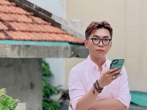 Minh Dự lên tiếng những lùm xùm Phan Đạt nhắc trên mạng xã hội - Ảnh 1. Minh Dự lên tiếng những lùm xùm Phan Đạt nhắc trên mạng xã hội - Ảnh 1.
