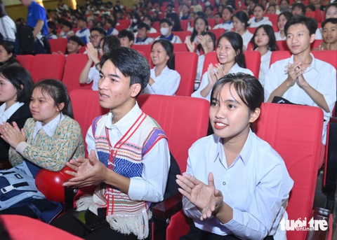 Tấm lòng cộng đồng 'sưởi ấm' sinh viên - Ảnh 1. Tấm lòng cộng đồng 'sưởi ấm' sinh viên - Ảnh 1.