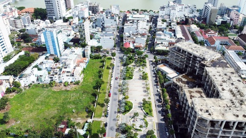 Đất vàng ngàn tỉ bỏ hoang mấy mươi năm - Ảnh 1. Đất vàng ngàn tỉ bỏ hoang mấy mươi năm - Ảnh 1.