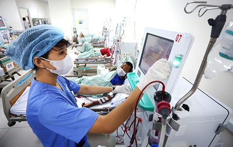 Bỏ giấy chuyển viện: Bệnh nhân mừng, bệnh viện lo - Ảnh 4. Bỏ giấy chuyển viện: Bệnh nhân mừng, bệnh viện lo - Ảnh 4.