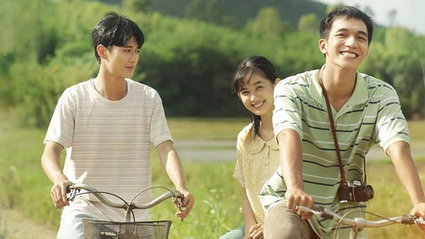 Trấn Thành nói gì sau khi xem Ngày xưa có một chuyện tình? - Ảnh 2. Trấn Thành khen Ngày xưa có một chuyện tình - Ảnh 2.