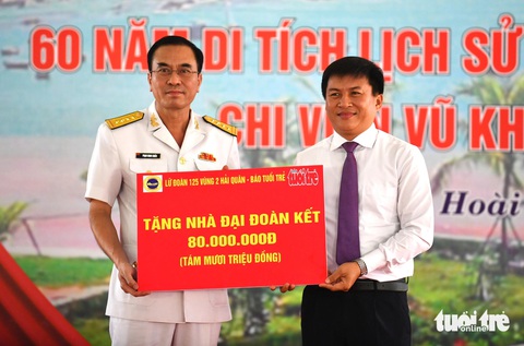 Lữ đoàn 125 và báo Tuổi Trẻ chung tay xây nhà cho người dân nghèo Bình Định - Ảnh 1. Kỷ niệm 60 năm di tích lịch sử bãi biển Lộ Diêu, nơi đón các chuyến tàu không số huyền thoại - Ảnh 4.