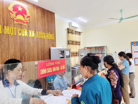 Đảng đổi mới đưa đất nước vươn mình: Rõ người, rõ việc, rõ trách nhiệm - Ảnh 3. Đảng đổi mới đưa đất nước vươn mình: Rõ người, rõ việc, rõ trách nhiệm - Ảnh 2.