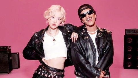 Xu hướng hợp tác âm nhạc toàn cầu - Ảnh 1. Rosé BlackPink và Bruno Mars mở ra xu hướng hợp tác âm nhạc toàn cầu - Ảnh 1.