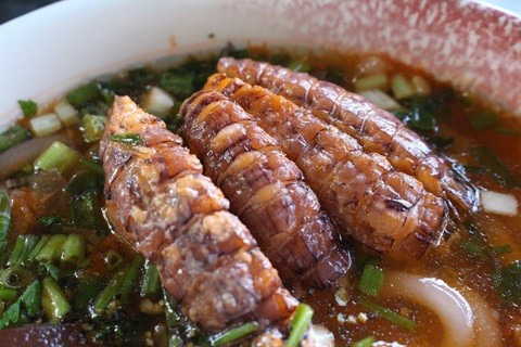 Khách vượt đường xa trong ngày để ăn bánh canh tôm tít Cây Bàng ở Cần Giờ - Ảnh 7. Khách vượt đường xa trong ngày để ăn bánh canh tôm tít Cây Bàng ở Cần Giờ - Ảnh 7.
