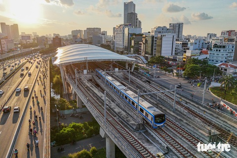 TP.HCM ban hành quy định về đường sắt đô thi, chuẩn bị để metro số 1 chạy - Ảnh 1.