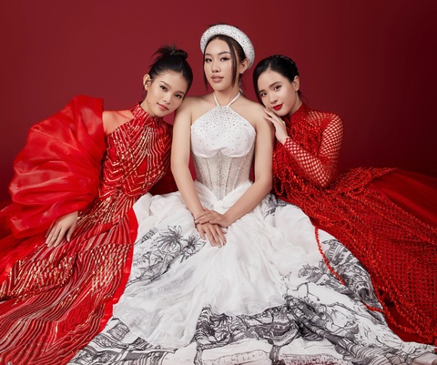 Hoài Linh, Trung Dân diễn kịch cùng ba con gái nuôi của Phi Nhung - Ảnh 2. Hoài Linh, Trung Dân diễn kịch cùng ba con gái nuôi của Phi Nhung - Ảnh 2.