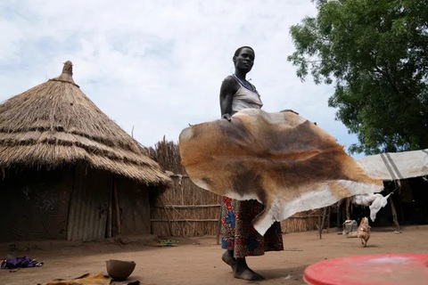 Người dân Nam Sudan phải săn động vật hoang dã vì nạn đói hoành hành - Ảnh 1.