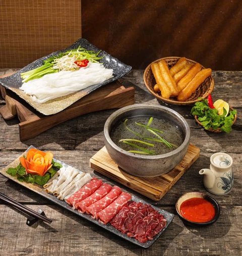 Thiên đường quà sáng ở Hà Nội, ngó là mê - Ảnh 7. Thiên đường quà sáng ở Hà Nội, ngó là mê - Ảnh 4.