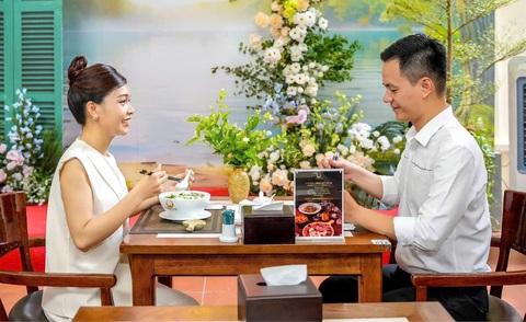 Thiên đường quà sáng ở Hà Nội, ngó là mê - Ảnh 1. Thiên đường quà sáng ở Hà Nội, ngó là mê - Ảnh 1.