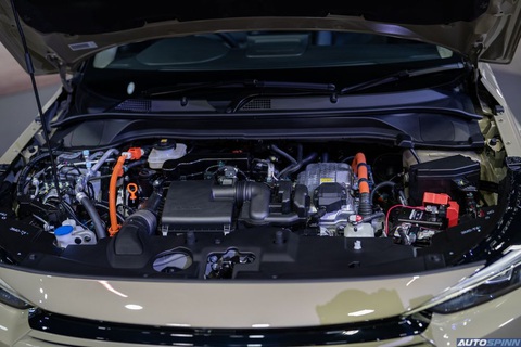 Honda HR-V e:HEV 2024 ra mắt: Chỉ còn động cơ hybrid, có ADAS, giá quy đổi từ 670 triệu đồng, dễ thành hàng hot khi về Việt Nam- Ảnh 2. Honda HR-V 2024 ra mắt ĐNÁ: Chỉ còn động cơ hybrid, giá quy đổi từ 670 triệu đồng - Ảnh 2.