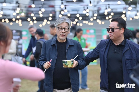 Khách đến Vietnam Phở Festival tại Seoul tăng vọt, các gian hàng gấp rút bổ sung nguyên liệu - Ảnh 7.