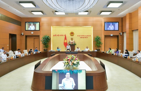 Ủy ban Thường vụ Quốc hội xem xét công tác nhân sự và nhiều nội dung quan trọng - Ảnh 1.