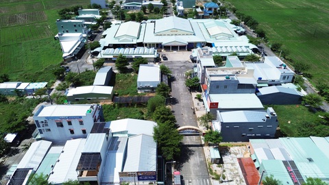 Tin tức sáng 20-10: Lo tín dụng rót nhiều vào bất động sản; Một học sinh tử vong do sốt xuất huyết - Ảnh 2.
