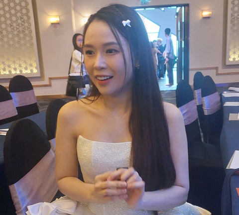 Phương Lan xuất hiện một mình trong Người yêu tôi đỉnh nhất, xin lỗi không trả lời lùm xùm vừa qua - Ảnh 4. Phương Lan xuất hiện một mình trong Người yêu tôi đỉnh nhất, xin lỗi không trả lời lùm xùm vừa qua - Ảnh 2.