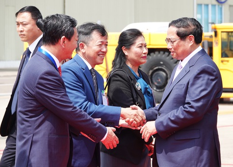 Thủ tướng Phạm Minh Chính bắt đầu các hoạt động tại Lào - Ảnh 4.