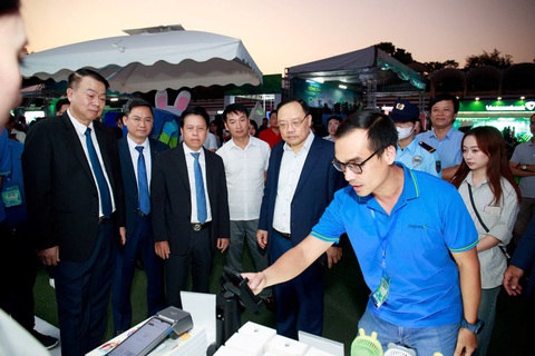 NAPAS hướng đến thành phố thông minh với một chạm mọi thanh toán - Ảnh 1.