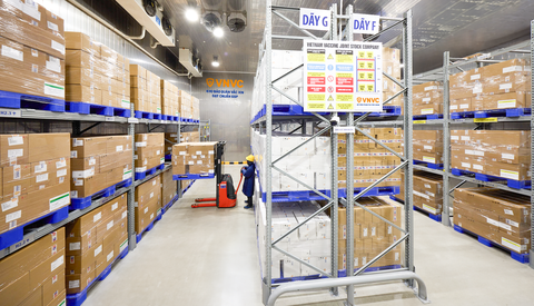 VNVC và Sanofi ký kết tiến tới hợp tác sản xuất vắc xin tại Việt Nam - Ảnh 2.