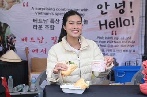 Khách đến Vietnam Phở Festival tại Seoul tăng vọt, các gian hàng gấp rút bổ sung nguyên liệu - Ảnh 5. Khách đến Vietnam Phở Festival tại Seoul tăng vọt, các gian hàng gấp rút bổ sung nguyên liệu - Ảnh 5.