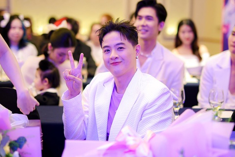 Phương Lan tham gia gameshow 'Người yêu tôi đỉnh nhất' hậu ồn ào của Phan Đạt - Ảnh 2. Phương Lan tham gia gameshow 'Người yêu tôi đỉnh nhất' hậu ồn ào của Phan Đạt - Ảnh 2.