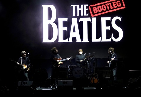 Hơn 1.000 khán giả nhún nhảy, hòa giọng theo The Bootleg Beatles - Ảnh 1. Hơn 1.000 khán giả nhún nhảy, hòa giọng theo The Bootleg Beatles - Ảnh 1.