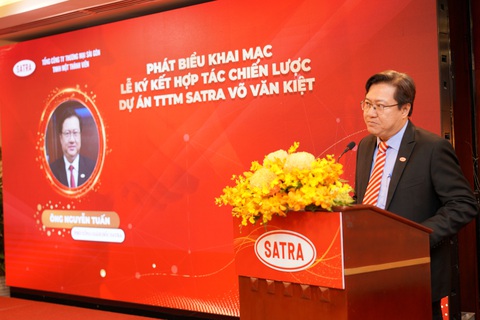 Trung tâm thương mại đầu tiên của quận 6 có gì? - Ảnh 2.