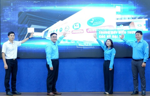 3 hoa hậu Thùy Tiên, Ngọc Châu, Bảo Ngọc dự Đại hội Hội Liên hiệp thanh niên Việt Nam TP.HCM - Ảnh 1.