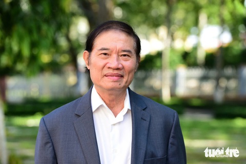 'Mẹ tôi ung thư nuôi 7 người già, trẻ nhỏ, tôi tên Hận nhưng lòng hạnh phúc vì được tiếp sức' - Ảnh 6. 'Mẹ tôi ung thư nuôi 7 người già, trẻ nhỏ, tôi tên Hận nhưng lòng hạnh phúc vì được tiếp sức' - Ảnh 6.