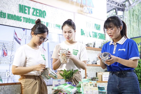 - Ảnh 4. Góc nhìn trẻ trung của sinh viên với Ngày hội Việt Nam Xanh - Ảnh 4.