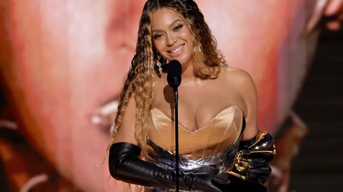Grammy có là giấc mơ quá xa vời với K-pop? - Ảnh 3. Grammy có là giấc mơ quá xa vời với K-pop? - Ảnh 3.