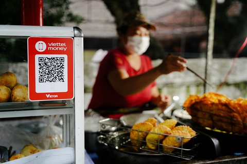 Viettel Money mở gói vay hỗ trợ người thu nhập thấp - Ảnh 1. Viettel Money mở gói vay hỗ trợ người thu nhập thấp - Ảnh 1.