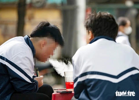 Cấm thuốc lá điện tử: đã đến lúc có biện pháp mạnh - Ảnh 4. Cấm thuốc lá điện tử: đã đến lúc có biện pháp mạnh - Ảnh 4.