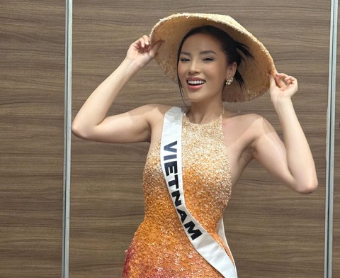 Kỳ Duyên Miss Universe - Ảnh 1. Khán giả xin vía của Thanh Thủy cho Kỳ Duyên tại Miss Universe - Ảnh 1.