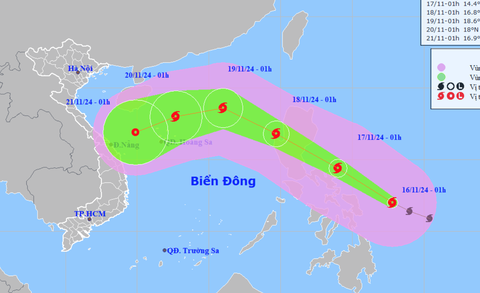Bão Man-yi mạnh cấp 15, giật trên cấp 17 đang hướng vào Biển Đông - Ảnh 1.