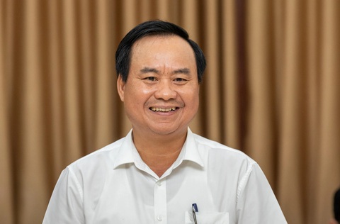 Chủ tịch UBND tỉnh Quảng Trị Võ Văn Hưng làm thứ trưởng Bộ Nông nghiệp và Phát triển nông thôn - Ảnh 1. Điều động chủ tịch Quảng Trị làm thứ trưởng Bộ Nông nghiệp và Phát triển nông thôn - Ảnh 1.