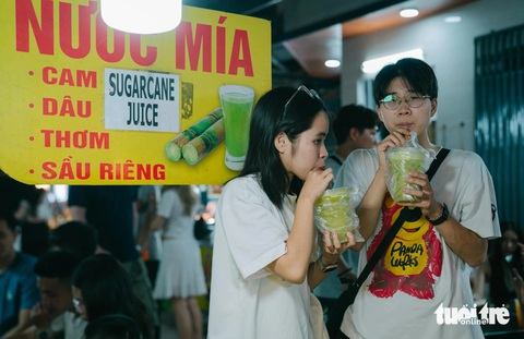 Đại biểu SSEAYP trải nghiệm mọi ngóc ngách về văn hoá, lịch sử, ẩm thực tại Việt Nam - Ảnh 5. Đại biểu SSEAYP trải nghiệm văn hóa, ẩm thực Việt Nam - Ảnh 5.