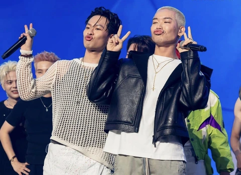 HURRYKNG: rapper 'con nhà người ta' của GERDNANG - Ảnh 4. HURRYKNG: rapper 'con nhà người ta' của GERDNANG - Ảnh 3.