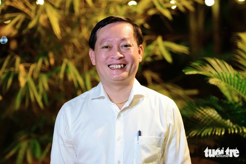 - Ảnh 5. Mất cả cha mẹ, đi làm công nhân 3 năm kiếm sống, vẫn đậu ĐH Kinh tế TP.HCM, được tiếp sức đến trường - Ảnh 13.