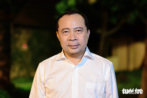 - Ảnh 3. Mất cả cha mẹ, đi làm công nhân 3 năm kiếm sống, vẫn đậu ĐH Kinh tế TP.HCM, được tiếp sức đến trường - Ảnh 4.
