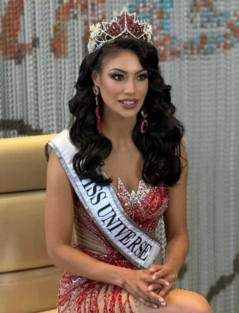 Người đẹp Victoria Kjær của Đan Mạch là Hoa hậu Hoàn vũ - Miss Universe 2024 - Ảnh 19. Người đẹp Victoria Kjær của Đan Mạch đoạt vương miện Hoa hậu Hoàn vũ - Miss Universe 2024 - Ảnh 16.