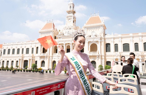 Thanh Thủy - Ảnh 1. Thanh Thủy nói lý do đăng quang Hoa hậu Quốc tế 2024 - Ảnh 5.