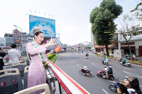 Thanh Thủy nói lý do đăng quang Hoa hậu Quốc tế 2024 - Ảnh 3. Thanh Thủy nói lý do đăng quang Hoa hậu Quốc tế 2024 - Ảnh 4.