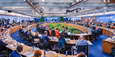 Tại G20, Thủ tướng Phạm Minh Chính nhấn mạnh 'đoàn kết là sức mạnh vô địch' - Ảnh 3. Tại G20, Thủ tướng Phạm Minh Chính nhấn mạnh 'đoàn kết là sức mạnh vô địch' - Ảnh 4.