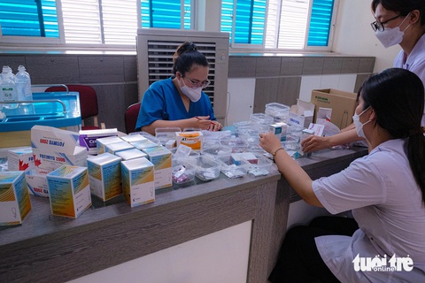 Bệnh viện tuyến dưới được sử dụng thuốc bảo hiểm y tế như tuyến trên - Ảnh 1. Bệnh viện tuyến dưới được sử dụng thuốc BHYT như tuyến trên - Ảnh 1.